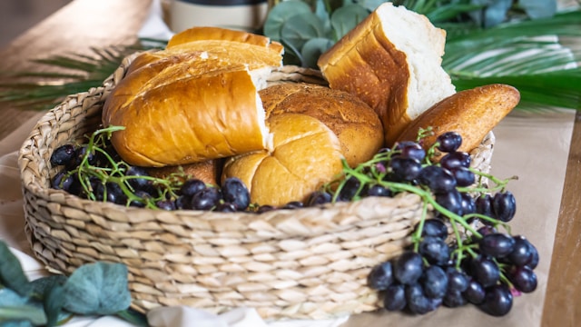 bread in basket